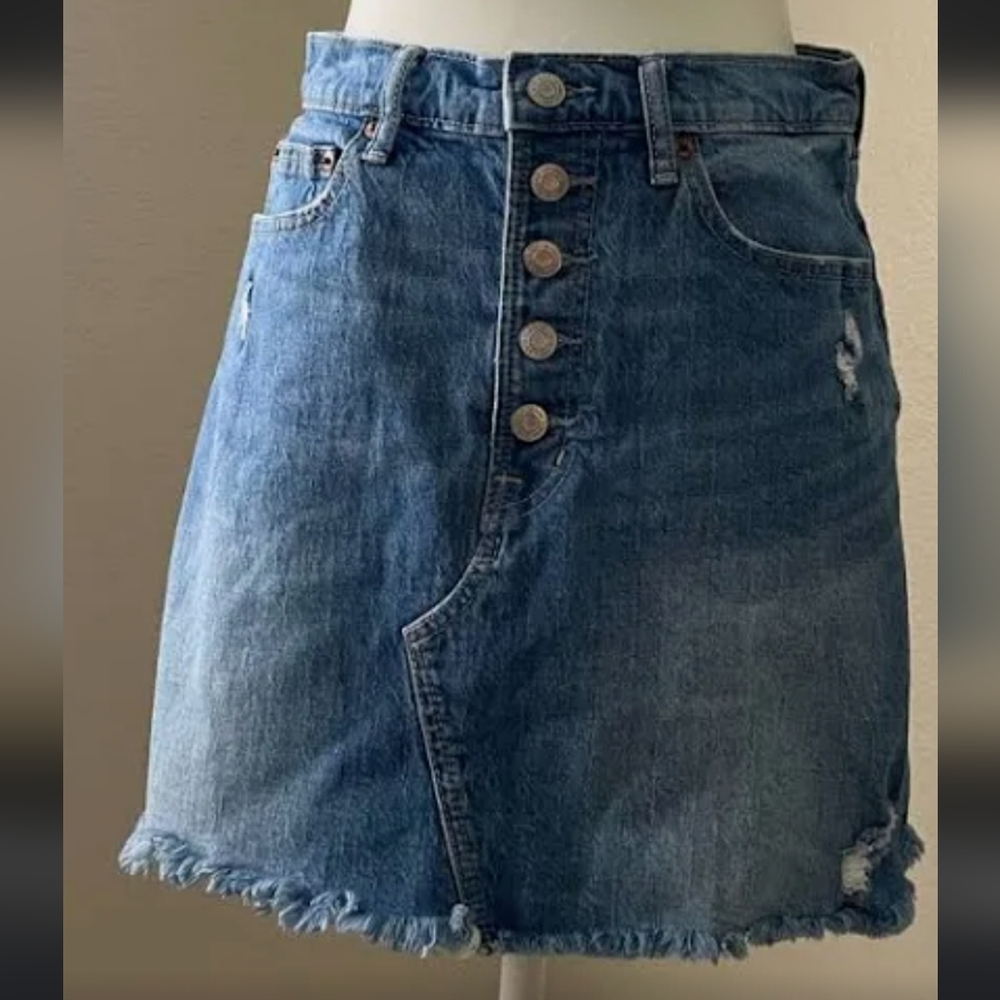 Gap denim button fly fringed skirt